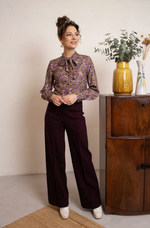 Lade das Bild in den Galerie-Viewer, Ruffle Blouse mit Paisley Muster
