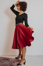 Lade das Bild in den Galerie-Viewer, Circle Skirt von Very Cherry, versch. Farben
